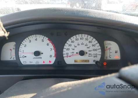 2001 Toyota Tacoma z USA, uszkodzony, nr VIN 5TEVL52N31Z808055